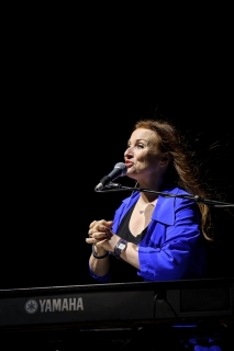 Judith Owen, supporting Bryan Ferry