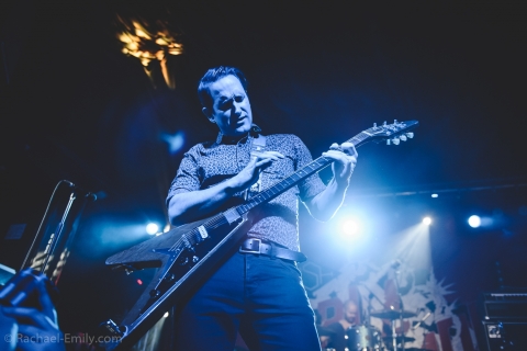 LIVE: Ash, support Asyums.  Brighton, Concorde2.  December 2015