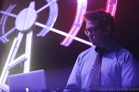 Public Service Broadcasting, supporting Kaiser Chiefs