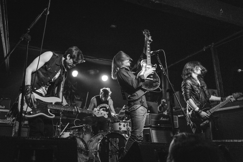On the road: tour photography